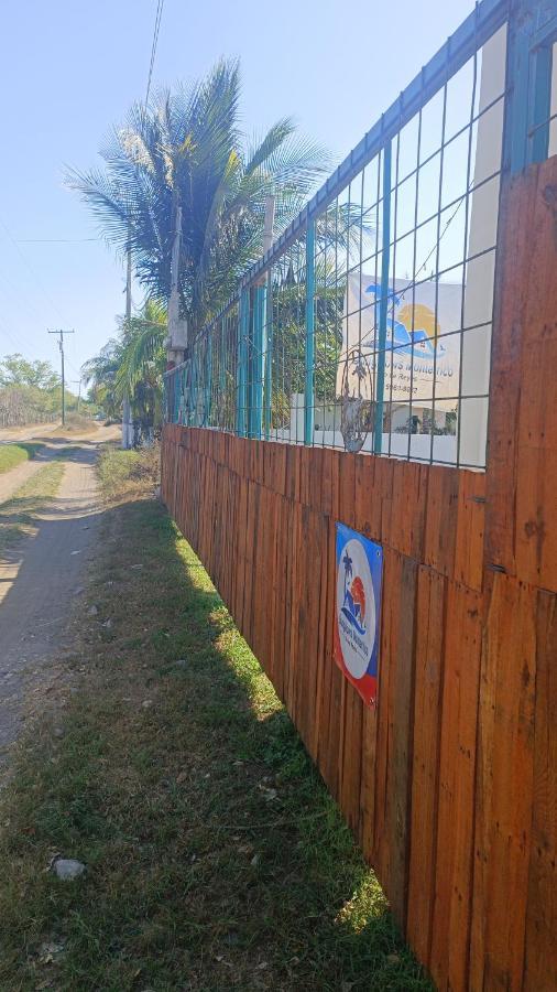 Las Quechas Lo De Reyes Monterrico Y Sipacate酒店 外观 照片